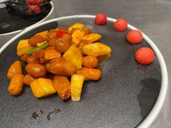 菠萝咕咾肉-悦秀·高级粤菜