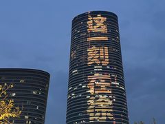 -口岸齐齐哈尔烤肉(风尚米兰总店)