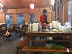 大堂-好汉锅园林秘制老火锅 柴火霸王鸡(金沙店)