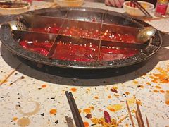 -红九格老火锅(三峡广场店)