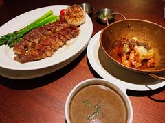 -MONICH牛排融合餐厅(和义大道购物中心店)