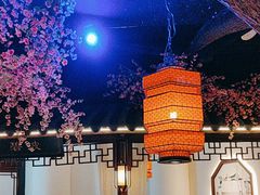 -荷塘秋月·本帮江浙菜(国权路店)