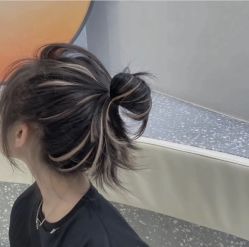 -丝语萱形象