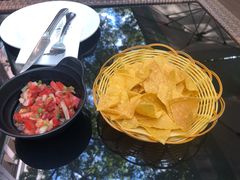餐前玉米片-Pistolera Mexican Cantina女枪手墨西哥餐厅(碧云路店)