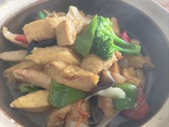 -天天向上素食餐厅(五台山店)