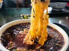 -吾穆勒蓬灰牛肉面·清真(北滨河中路店)