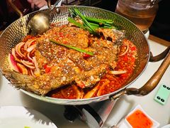 -佬麻雀·剁椒鱼头(京基KK One店)