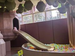 -水桶王国主题餐厅·聚会·生日派对·亲子活动·家庭套餐(亚龙湾希尔顿店)