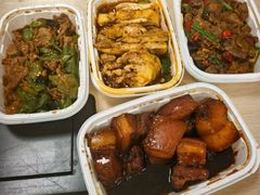 -雀蓝川菜(奥体广场店)