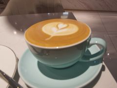 -Fridi Patisserie Cafe