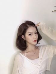 -AYO SALON