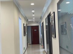 -瑞尔齿科(颐堤港诊所)