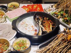 鸳鸯锅-钢管厂歆瑞源油卤串串香(春熙路太古里店)