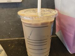 -瑞幸咖啡(新世界中心店)