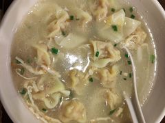 鲜肉小馄饨-东泰祥生煎馆(陕西南路店)