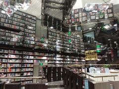 -钟书阁(群光广场店)