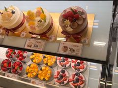 -花花卷卷·鲜食蛋糕(静安久光百货店)