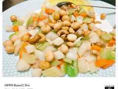 -东豪园林海鲜酒家(南港路辅路店)