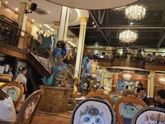 大堂-more than meow吴止猫主题餐厅(承德 中船汇店)