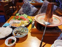-民食香·腊排骨野生菌美食(木府店)