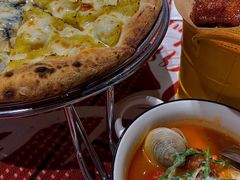 双拼披萨-Primo·丽莫意大利窑烤披萨