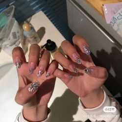 -Pink You美甲洗眉纹绣定制中心