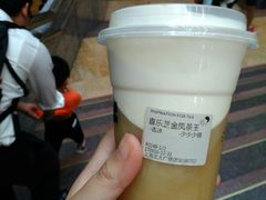 金凤茶王-喜茶(上海正大广场店)