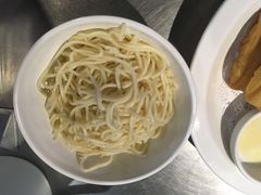 -龙巢盱眙龙虾·牛蛙·烧烤宵夜(八卦岭店)