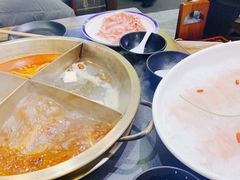 -沸炉重庆老火锅(军事博物馆店)