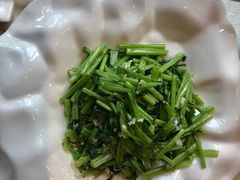 清炒当季时蔬-望乡楼上海菜(日月光店)