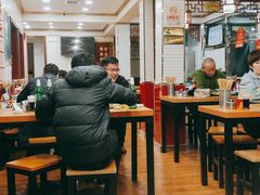 大堂-门框胡同百年卤煮(新街口店)