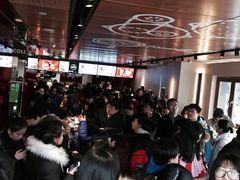 等位区-麦当劳(新王府井店)
