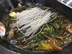 -屯老二农家铁锅炖·行业领军者(梅江店)