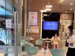 -维乐口腔(美维云门诊陆家嘴店)