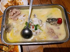 鱼羊鲜-新白鹿餐厅(西湖银泰店)