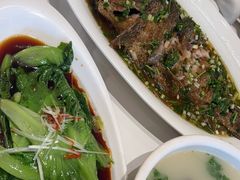 -梅利汴京烤鸭•开封豫菜地标店(东大街店)