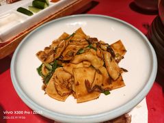 -福照楼汽锅鸡·云南特色菜(火车站锦江店)