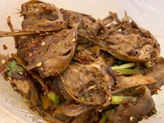 爆辣干锅鸭头-安诚居干锅鸭头(八角店)