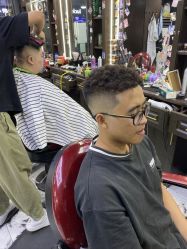 -Barber潮先生男士理发店