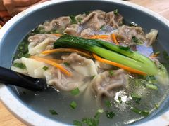 -老新隆牛肉锅贴(新街口店)