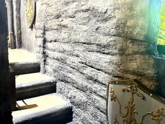 -暴风岛沉浸式体验馆(百联世纪店)
