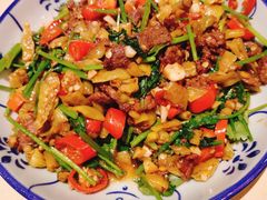 小炒黄牛肉-江味龙虾馆·裸蓝龙虾(南山店)