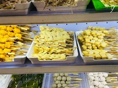 -万记麻辣烫国展总店