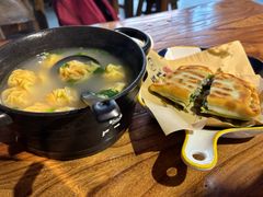 -地二手作鱼汤馄饨(上街里店)