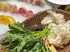 -揽季锅物会·海鲜姿造(三坊七巷店)