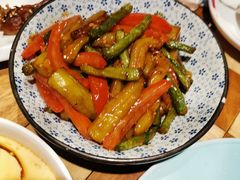 蜜桃三素-蜜桃餐厅·伴山(绿宝广场店)