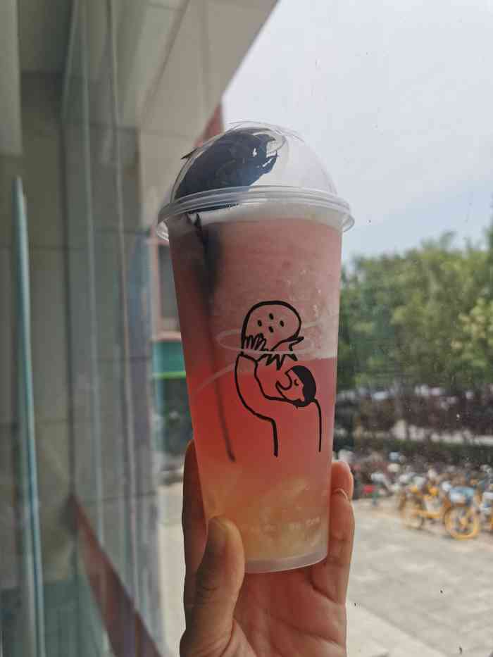 喜茶(茂业天地店)-"太原第一家喜茶,即使已经开了一年多,即使.