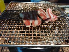 -明洞阿姨·韩式酱蟹烤肉·创意料理(三元桥店)