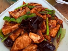 -俺家菜馆(百里峡店)