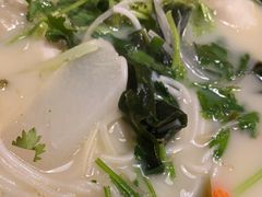 -肥汁米蘭香港米线(定西路店)